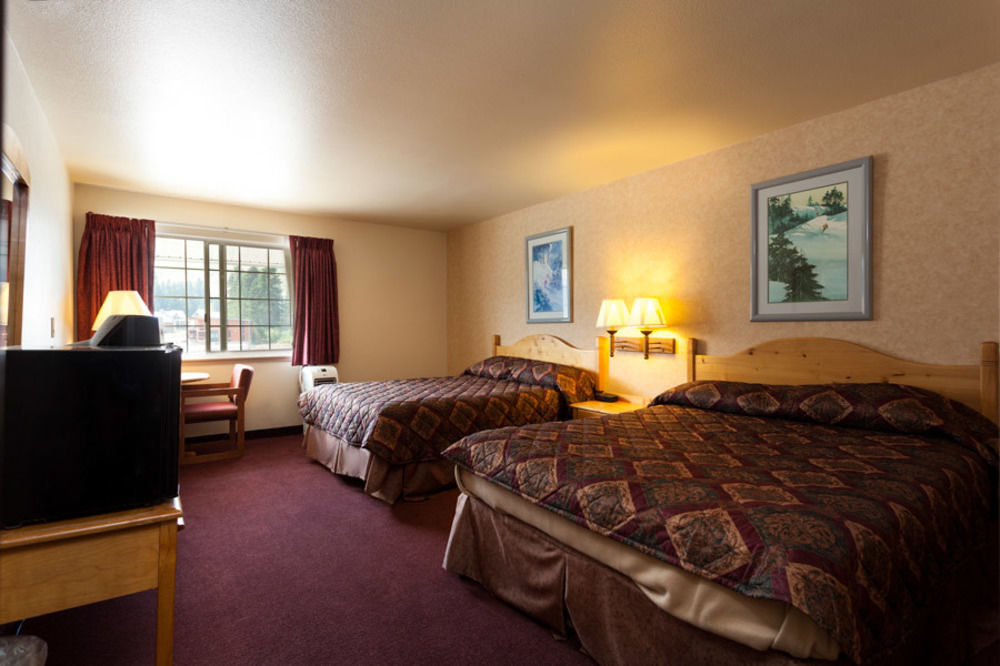 The Summit Inn Snoqualmie Pass Екстериор снимка